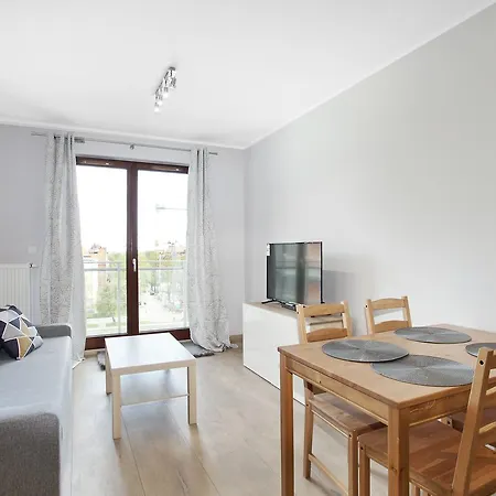 Ms 4 Seasons Vi Apartament *